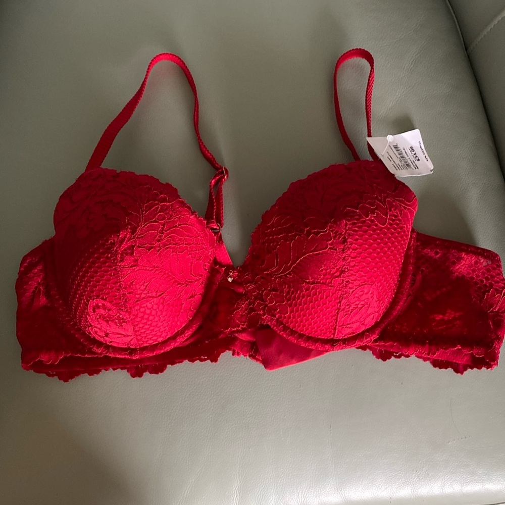 Le Mystere push up bra
